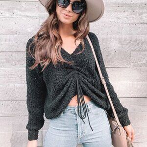 WOMEN'S LONG SLEEVE FRONT RUCHED TOP black